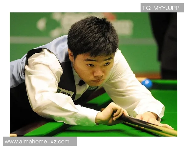 足球明星与斯诺克明星的巅峰对决谁将赢得更多荣耀与赞誉 足球明星与斯诺克明星的巅峰对决谁将赢得更多荣耀与赞誉